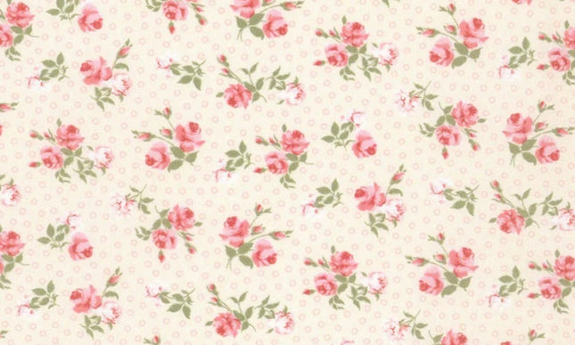 Michael Miller / Budding Roses – Rosie Cream (½ yd)