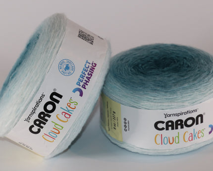 Caron Cloud Cakes - Perfect Phasing - Lagoon - Medium 4