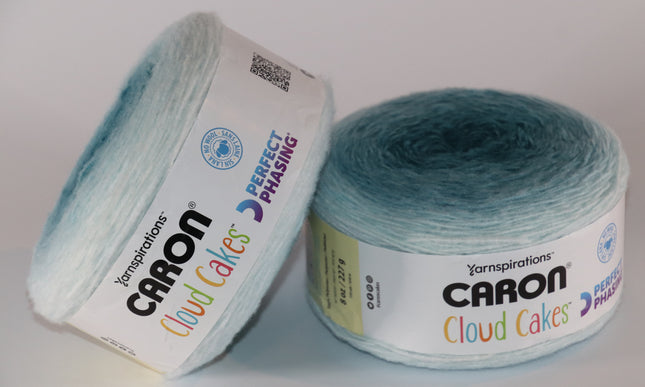 Caron Cloud Cakes - Perfect Phasing - Lagoon - Medium 4